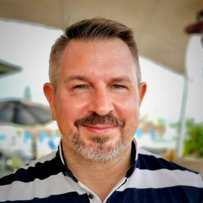 Andreas Magnusson, Marketing Manager at E-TRON AB